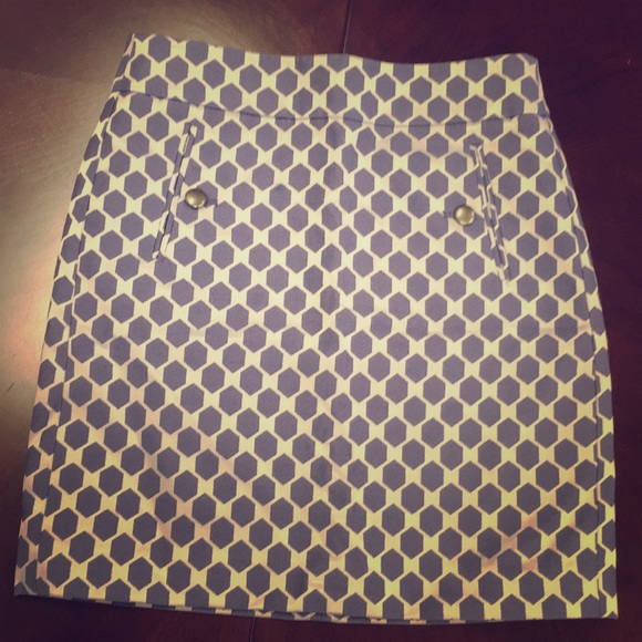 Ann Taylor LOFT Petites size 00P hexagon skirt - Picture 1 of 8